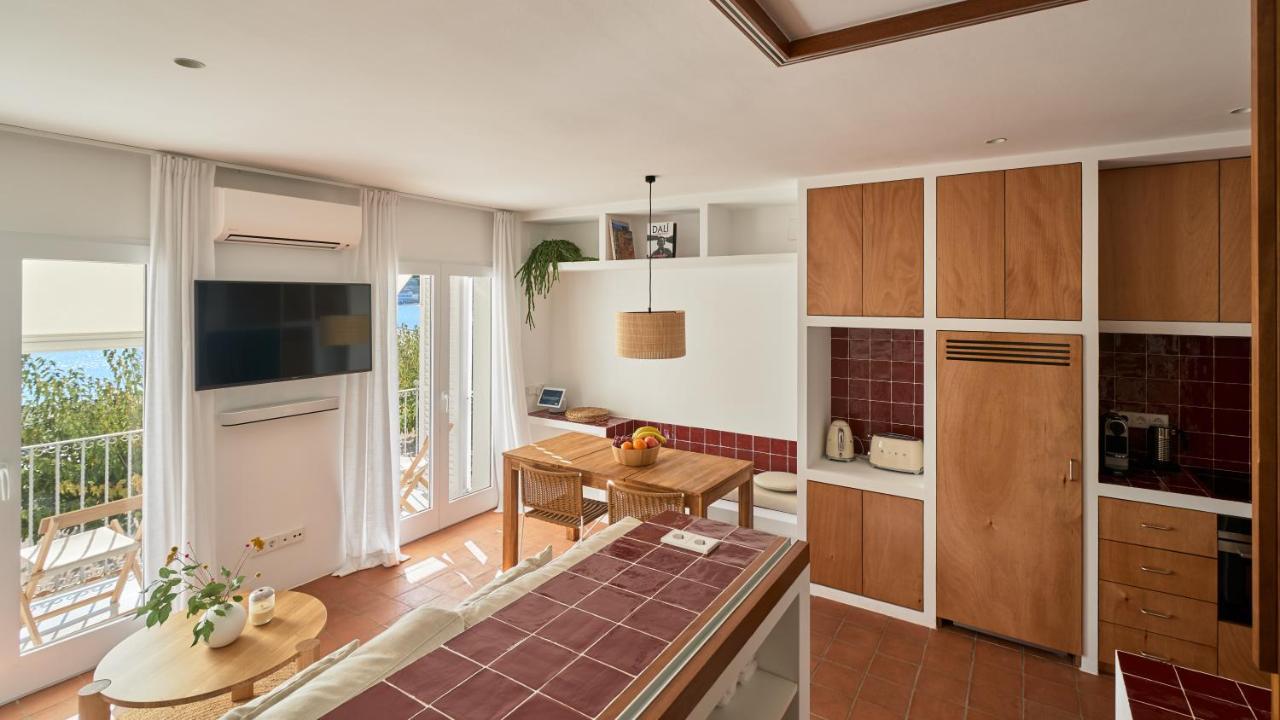Beachfront Suite In Cadaques Center Exteriör bild